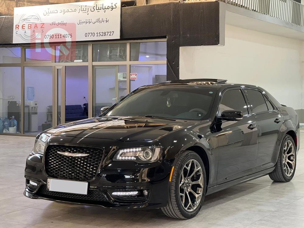 كرايسلر 300